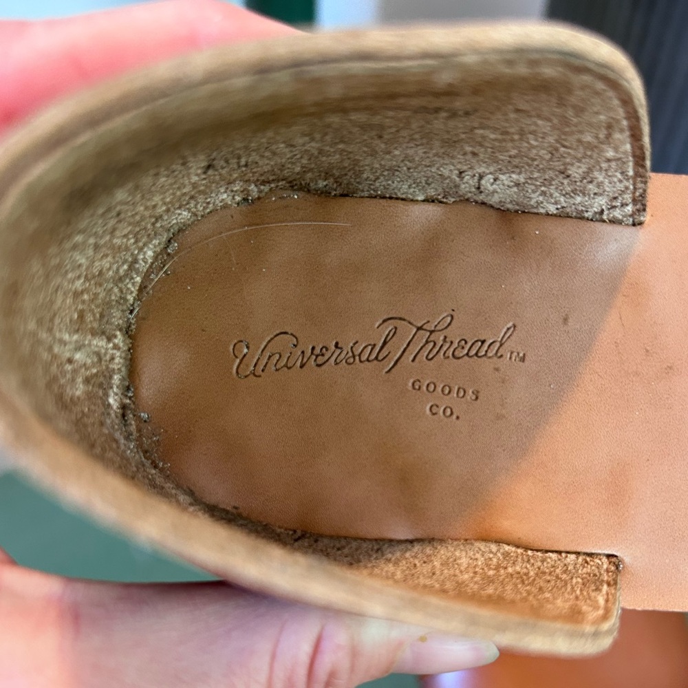 Universal Threads summer sandals, size 8.5. - Picture 7 of 7